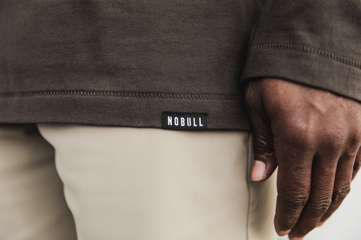 Nobull Heavyweight Pocket Men's Long Sleeves Chocolate | Australia (GW2537)